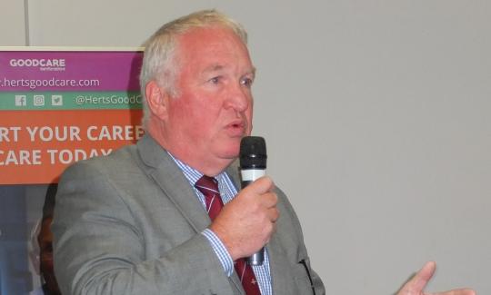 Sir Mike Penning MP attends Hertfordshire Step2Skills event